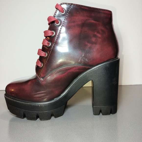 Bamboo Jonas-02 Dark Burgundy Chunky Ankle Boots with Lug Sole Size 9 - Picture 16 of 16